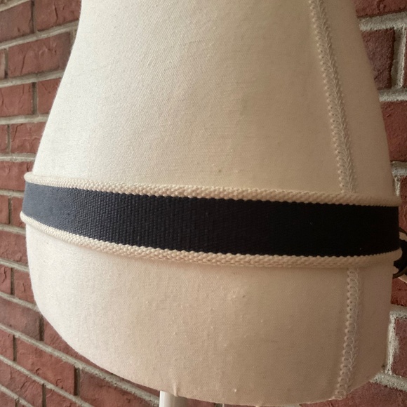 •NEW L.L.Bean Cotton Canvas Leather Unisex Adjustable Belt Size M NWOT - Picture 4 of 10